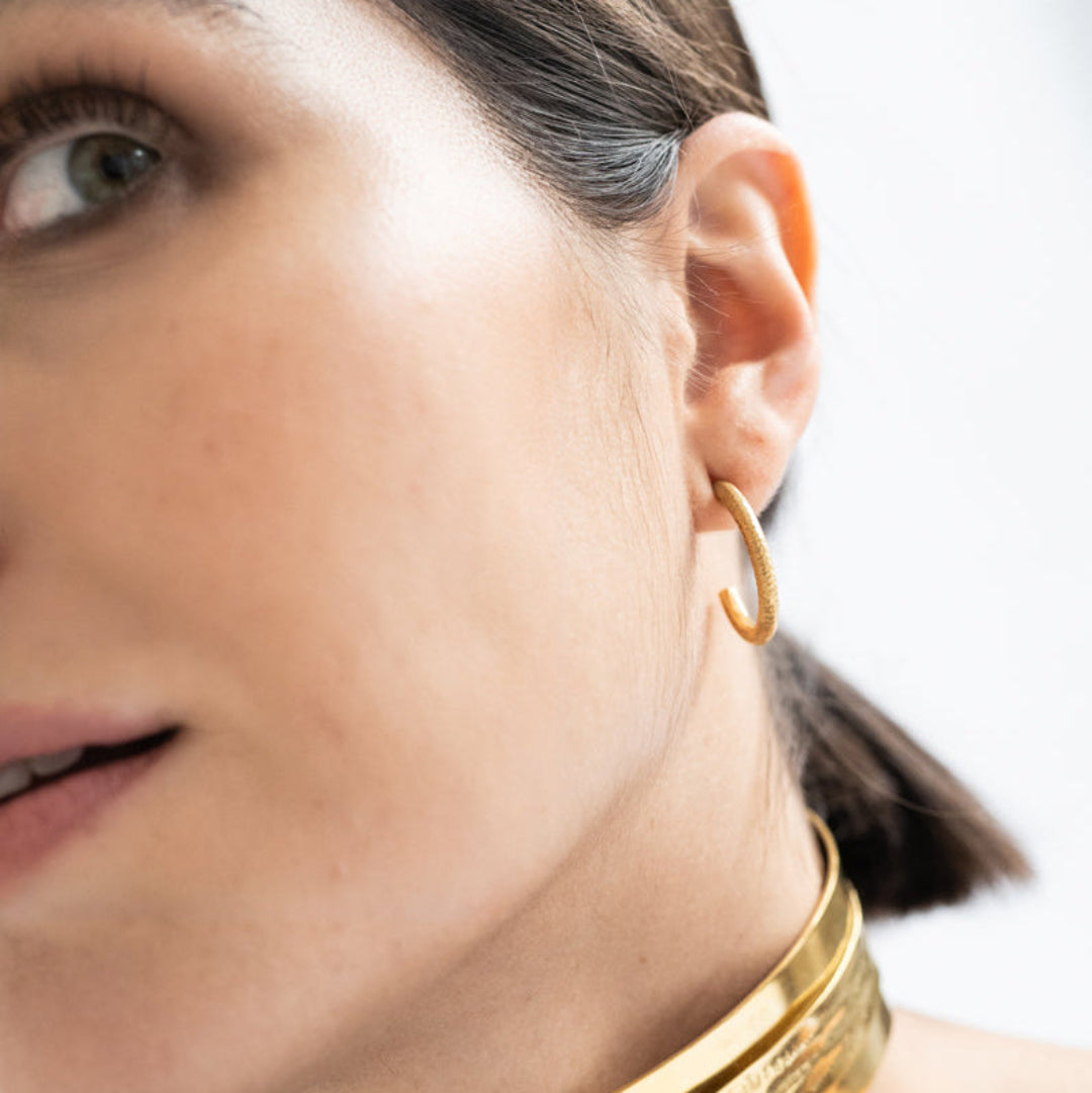 TEXTURED EARRINGS