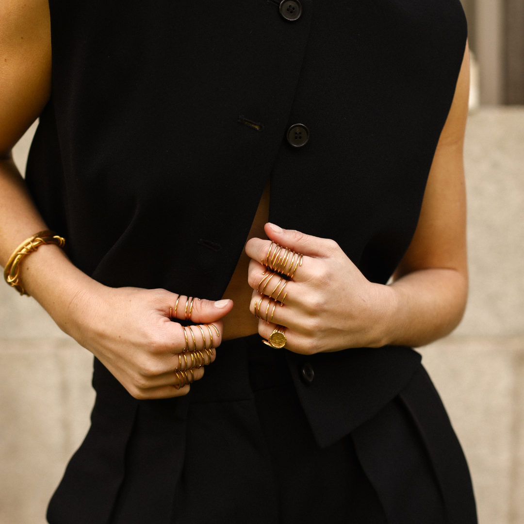 MEDIUM CYLINDER RING